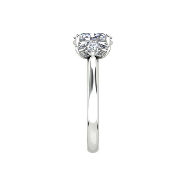 Platinum 1.63ct Floral-Style Oval Diamond Engagement Ring