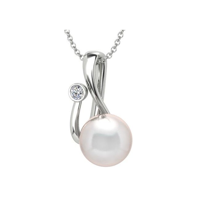 18ct White Gold Pearl & Diamond Pendant